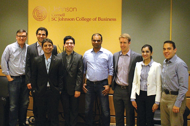 IBM competitor analysis team with their clients