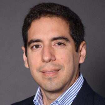Mauricio Guerra Funes headshot