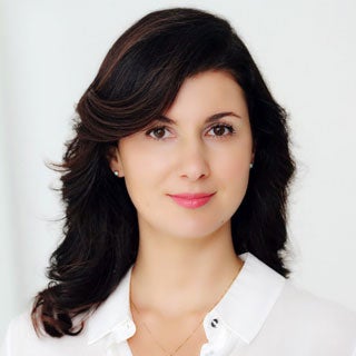Rita Golub head shot