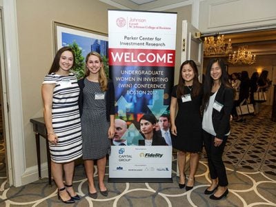 Parker Center hosts 2nd Undergraduate Women in Investing Conference
