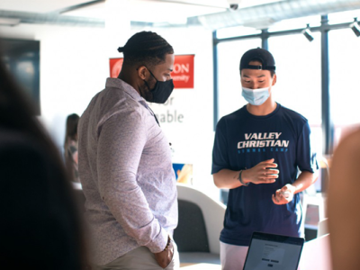 Students present their ideas at the Sept. 9 kickoff event hosted by Entrepreneurship at Cornell.