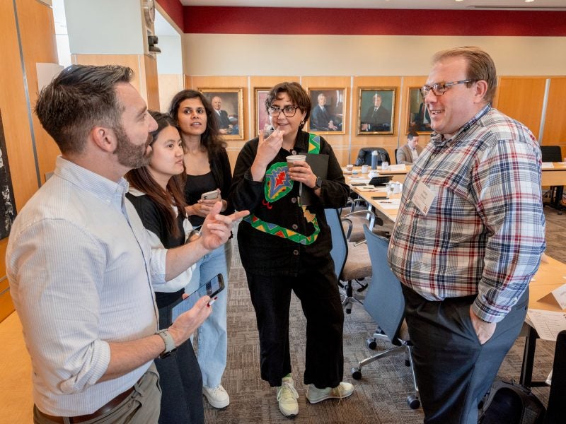 Students and faculty meet at the Hospitality Entrepreneurship in the Age of AI: Technology, People, and the Future of Restaurants roundtable