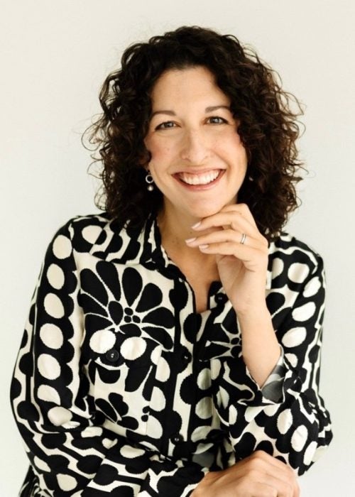 Headshot of Anne Bauer.