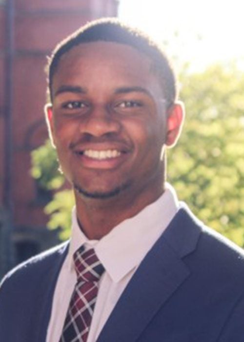 Headshot of Arie Serrant &rsquo;24.