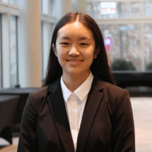 Cathy Mao ’27.