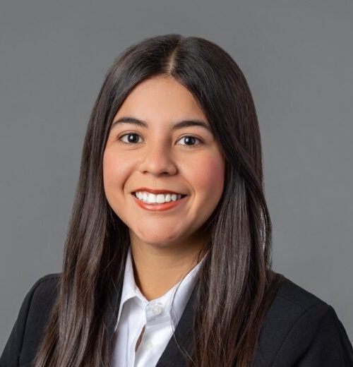 Iris Arguedas headshot