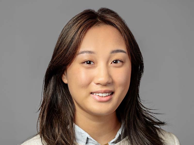 Headshot of Joyce Jia.