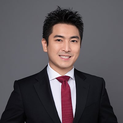Headshot of Victor Tchou '06.