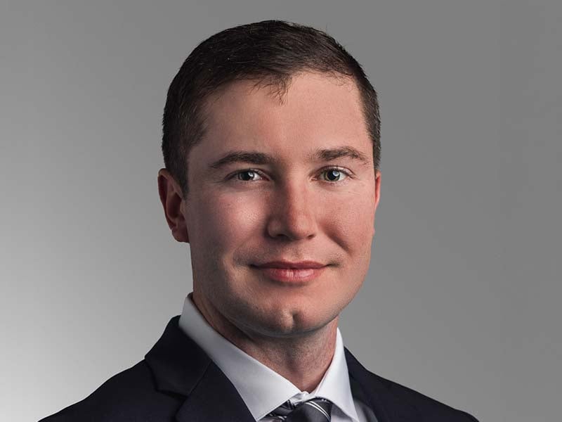 Headshot of Ryan Gill.
