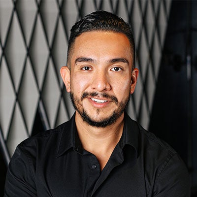 Headshot of Daniel Leyva.