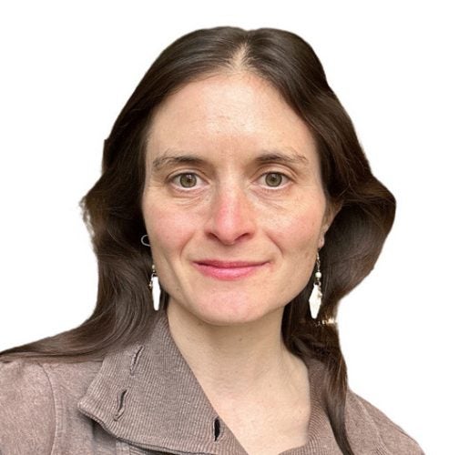 Headshot of Julie Lind.