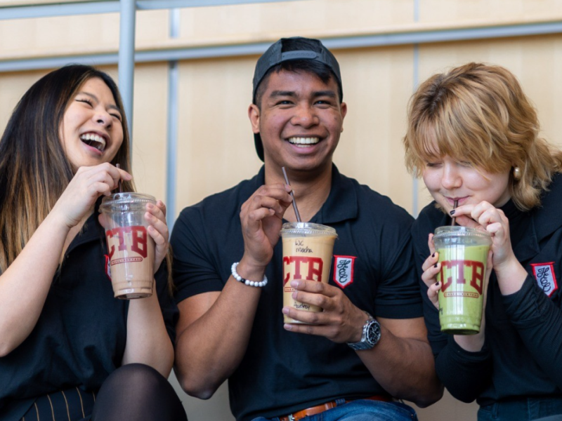 Students with CTB smoothies.