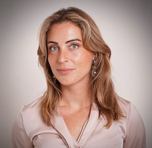 Headshot of Susana Constenla Villoslada.