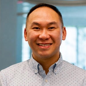 Alan Lau.