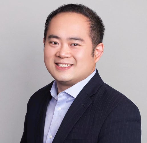 Headshot of Adrian Su, MBA '17.