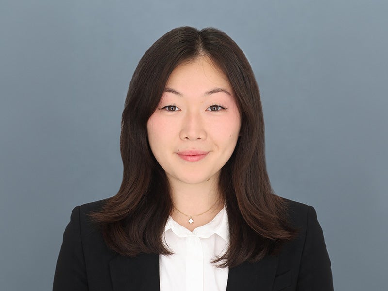 Headshot of Jessica Hua.