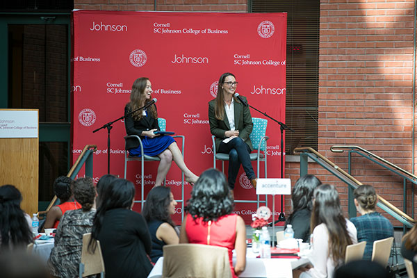 Chelsea Turner, MBA ’18, moderates this year's JWiB keynote speaker, Aleda Schaffer, MBA ’10