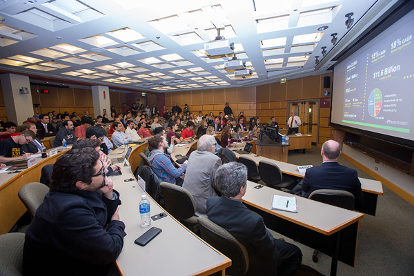 Students and community members attend the David J. BenDaniel Lecture in Business Ethics