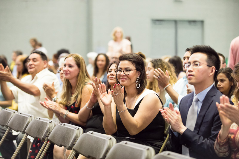 Photo of audience clapping