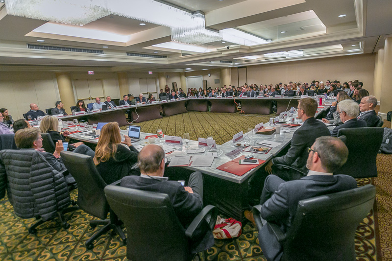 Group photo of the industry roundtable