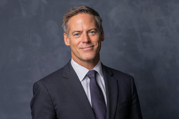Dyson senior lecturer Daniel Hooker '93