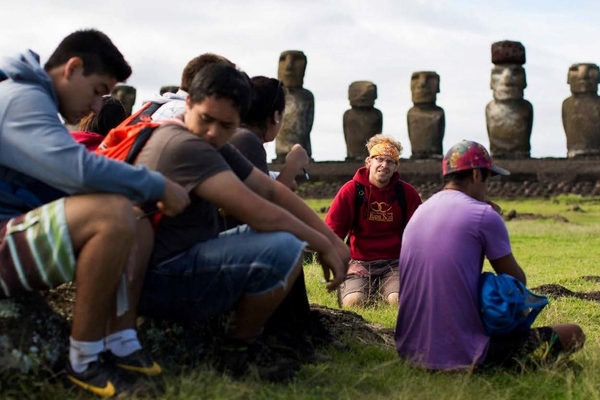 students gather around for the Terevaka Outreach program workshop