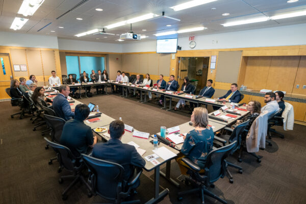 Family-Business-Roundtable-033-600×400