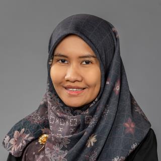 Rahmawati-Dewi-Headshot