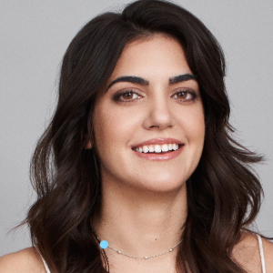 Ana Ferreira headshot