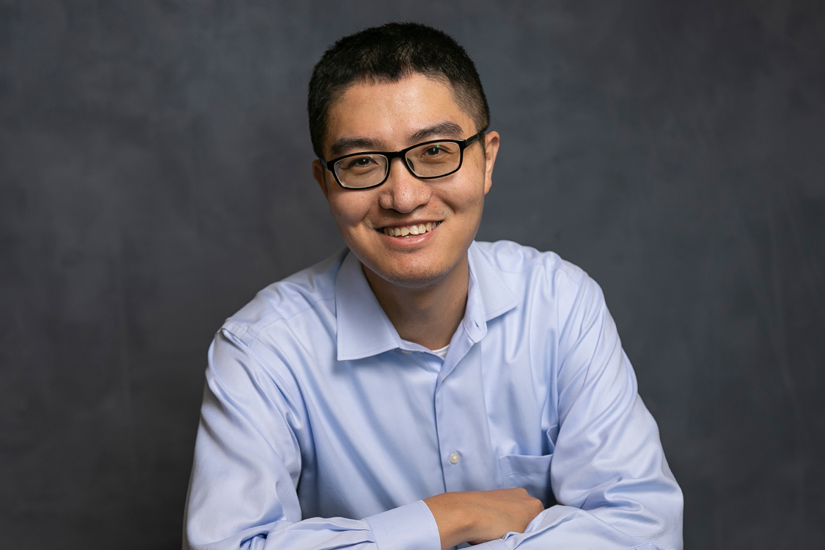 Headshot of Lawrence Jin.