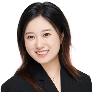 Sophia Zhang headshot