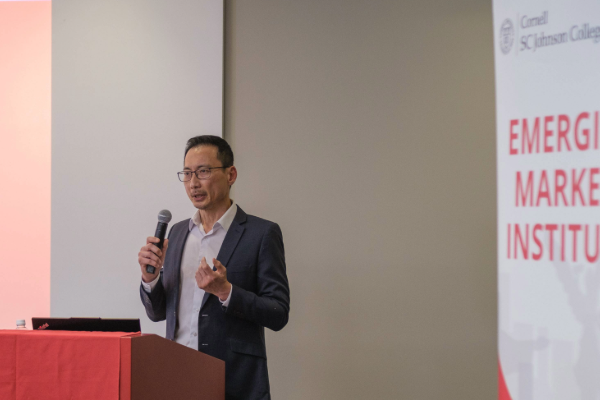 Geoffrey Lim speaking at the EMI Graduation ceremony
