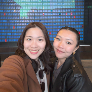 Vanessa Purnawan (left) and Losania Vernanda Hedianto (right) smiling for a photo.