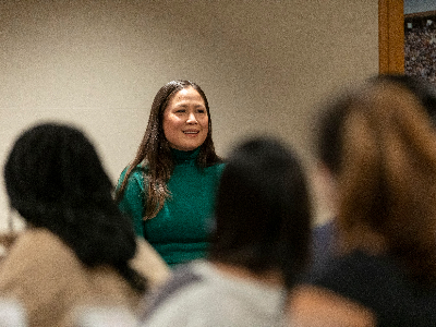 James serving as an Entrepreneur in Residence and speaking to a group of students in 2021.