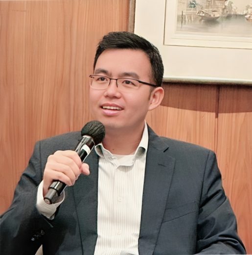 Chi Fan Johnson Cheng, MBA '14.