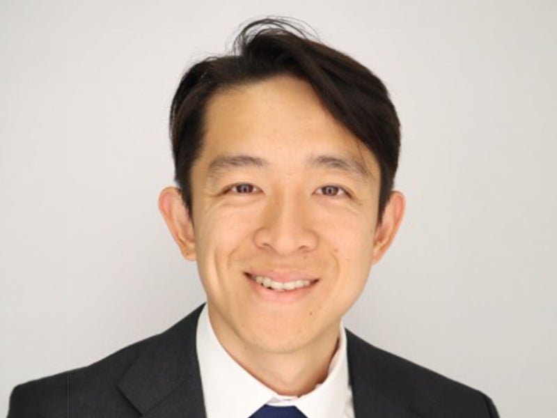 Headshot of David Hsu.