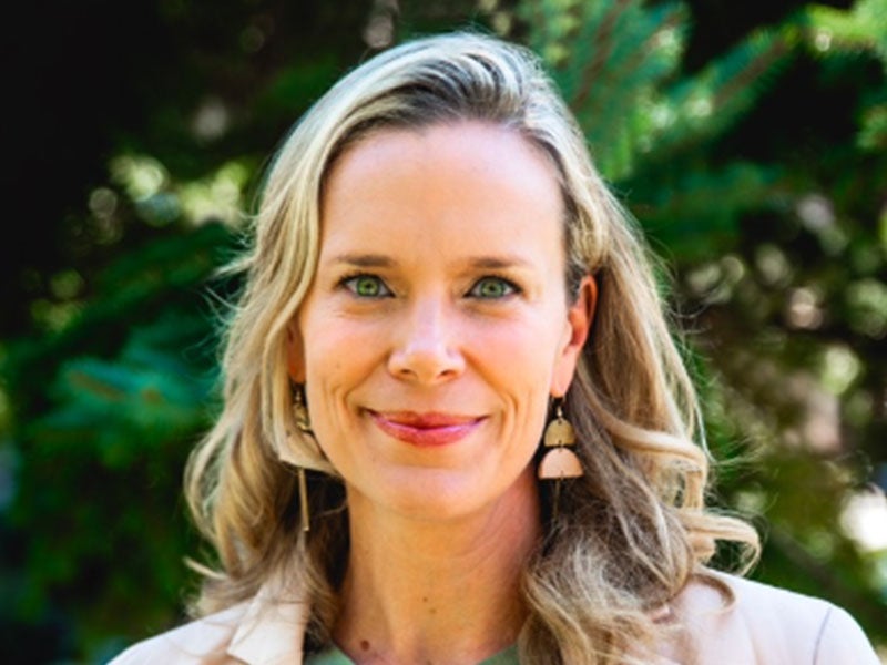 Headshot of Jen Collins.